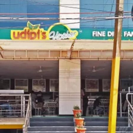 ホテル Udipi'S Vihar ハイデラバード エクステリア 写真